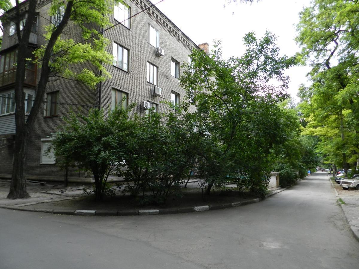 1-Room Luxury Apartment On Sobornyi Avenue 170-V, By Grandhome Zaporizhia Buitenkant foto